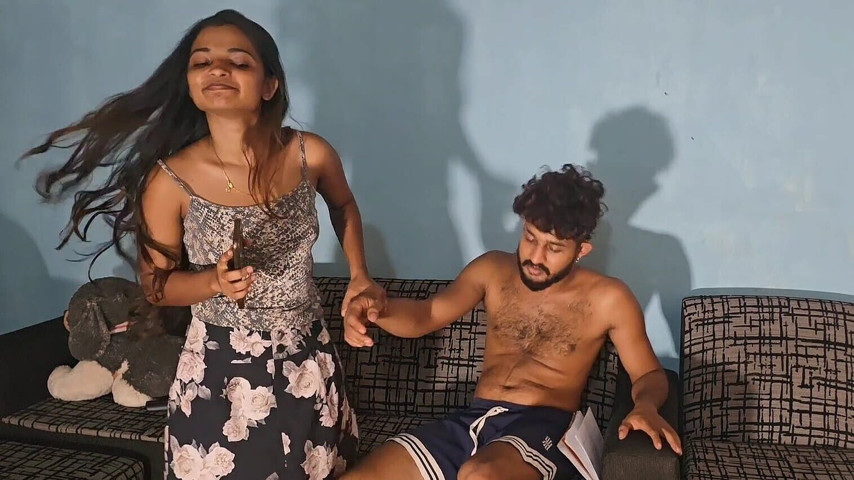 Desi Local Village Teen Girl Outdoor XXX Video, Indian Beautiful Village Girl Accidentally Fuck (Shashi X)