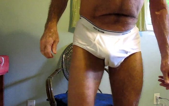 Mr hairy gardener: Strâmt-alb2