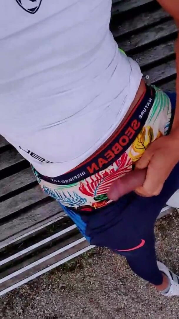 Slutboyben: Slutboyben cam4 脑筋暴露狂