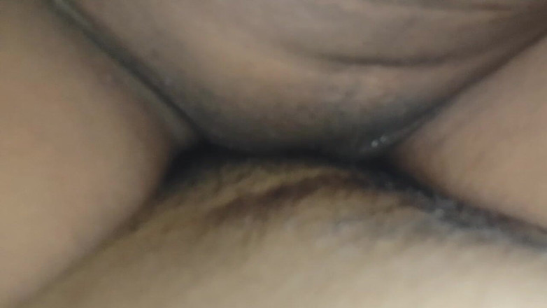 Sandeepp: Mon demi-frère dans ma chambre