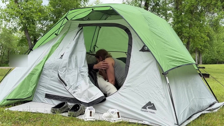 Mya Lane: 妻が公園でセックスしているところを見られたがる