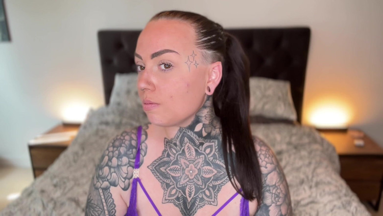 Miss Valentina: Mentale keuschheit