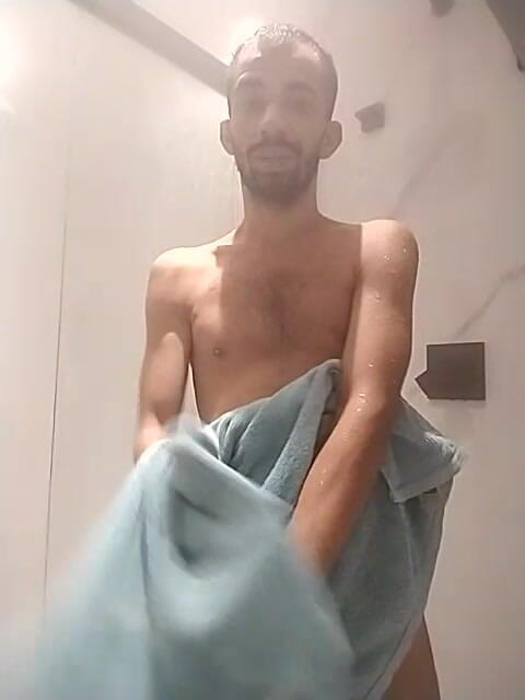 Virtual ToyBoy: In the Bath