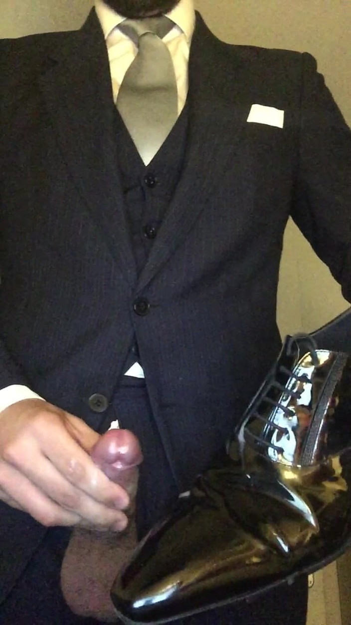 Master Shiny Shoes: सीईओ ने तेज किया