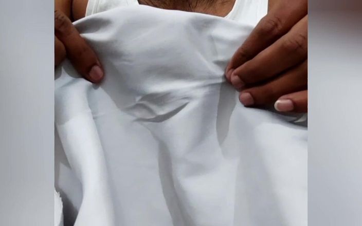 Satin And Silky: Satin seiden-handjob-porno - satin, seidiger weißer anzug reiben auf schwanzkopf (86)