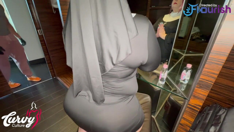 CurvyCulturexxx: Curvyculturexxx: Nikki Cakes the Nun and Neptune