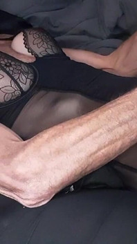 125 Mb / 3 Gb Cdmichelle Playing with Pumper to Get Cock Hard