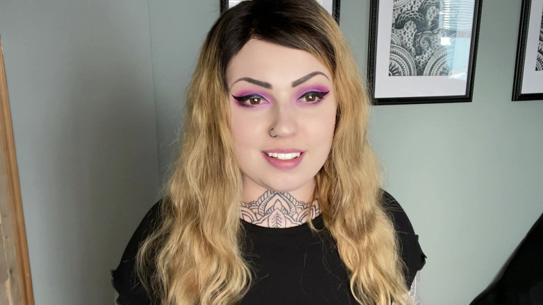 Miss Valentina: Wedgies Make You Hard