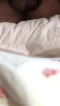 Evli kadın aldatılan orta yaşlı seksi kadın anal üçlü grup seks yapıyor