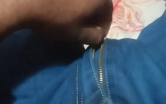 ColdAxis696: Desi Boy