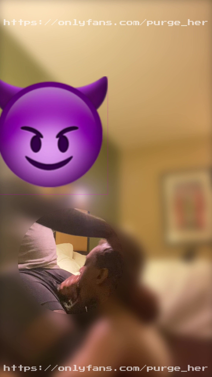 Purge_her: गीले गले के साथ युवा मुलायम होंठ