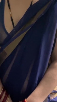 Sex with Hot Aunty in Kitchen Big Boob Showing Fully Hindi Audio