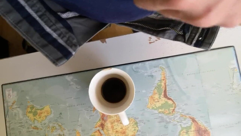 Rafael Torreano: Гарячий хлопець дрочить, щоб покласти молоко в його каву