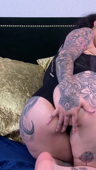 Smutsig liten spermadump med Arabelle Raphael