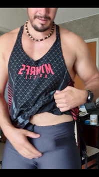 These Shorts Are Really Big on the Dick