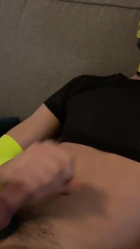 I Cum While My Boyfriend Controls My Vibrating Plug