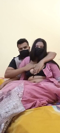 Videoclip sexual din Bangladesh al lui Hot Xx