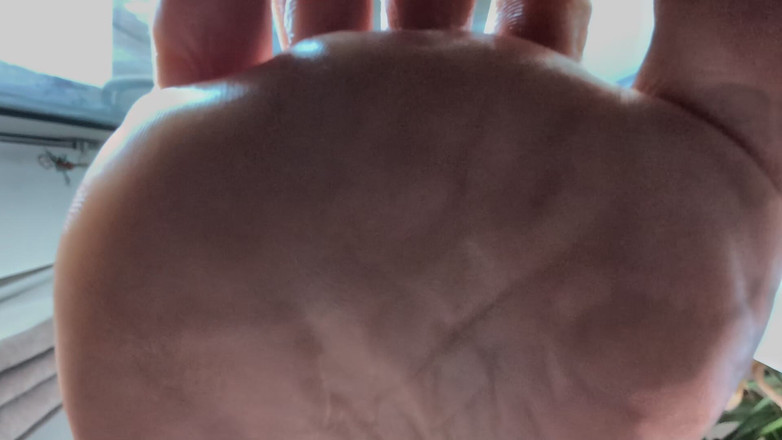 Goddess Transcendence: 5 minit ibadah kaki – latihan ketaatan femdom