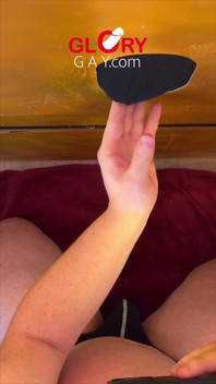 Cookie & Cream Xmas He Shoots… Then I Eat the Whole Cum-soaked Cookie. You Eating the Next One with Me