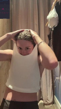 Aritzia Clothing Try-on Orgasm