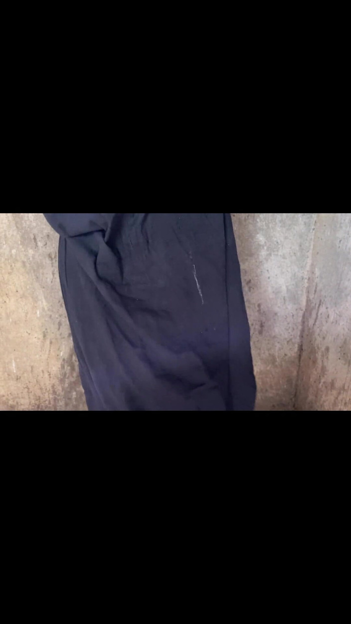 Ritu: Cumnata desi își expune corpul în timp ce face baie în sat