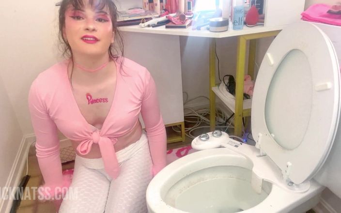 Natalie Napoli: Meu pequeno banheiro gay cadela garoto