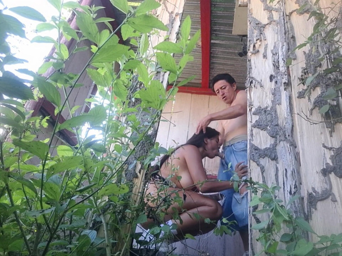 BigAssStepmom2: De perverse oude stiefvader neukt zijn mooie, rondborstige, weelderige stiefdochter...