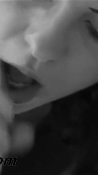 吮吸我男孩的鸡巴