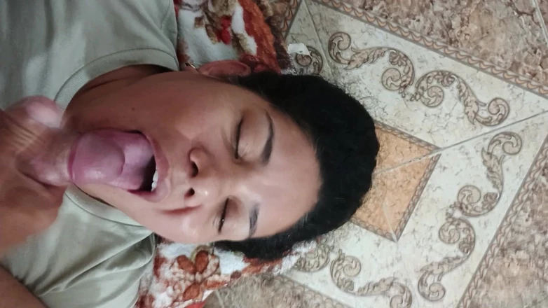 Valkyrieandluigy: Blowjob Beautiful Girlfriend Deep Throat