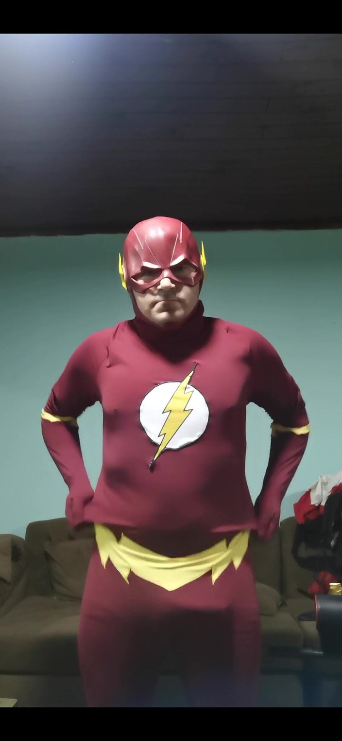 Rokkuman: The Flash Cosplay Hot