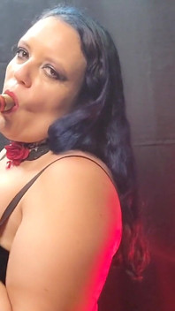Fumando un tabaco en el gloryhole