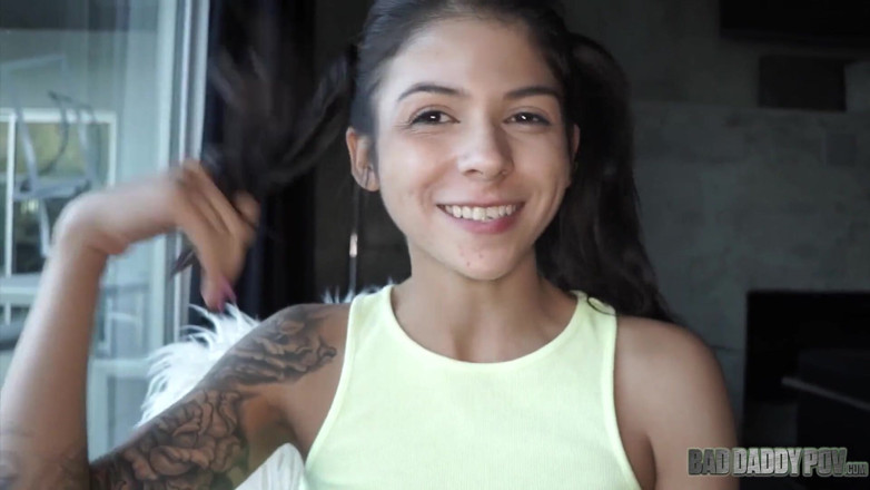 BadStepFamilyPov: Sadie pop 1, gadis remaja imut dan mungil suka banget sama...
