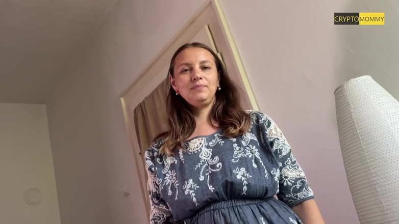 Crypto Mommy: Domina volles gesicht sitzen