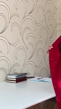 Bu guru nakal lagi cek pekerjaan rumah dan menggoda murid pecundangnya