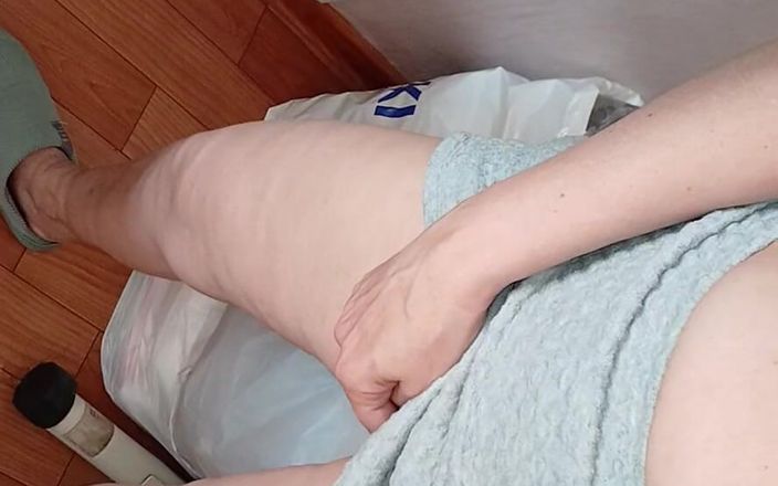 Lesbian-illusion: Trzech nauczycieli spóźnia się na zajęcia, ponieważ uprawia seks