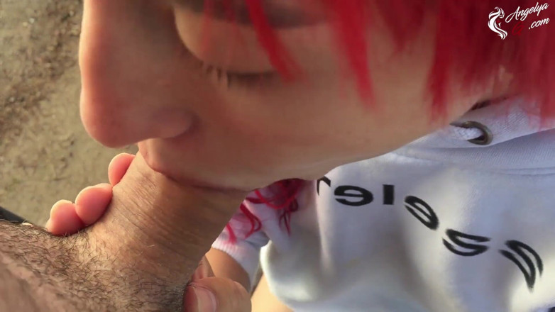 AnGelya G: Girl sucking dick outside and cum in mouth