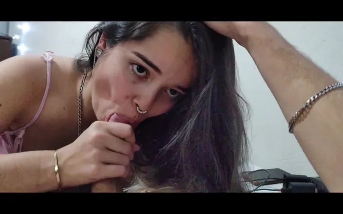 Ragnar Blanc: White Wolf Ofc - Novinha Sucking Balls While Giving a Hot...