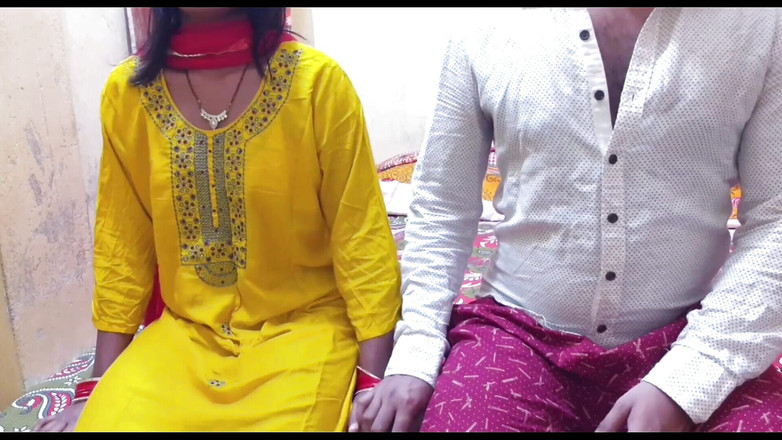 Sathi Bhabhi: デジかわいいティーンガール彼女の義理の兄弟と非常に最初の夜