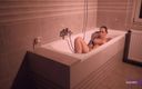 Cruel Anettes fetish world: Orgasmo na banheira - se masturbando - debaixo d&amp;#039;água - banheira