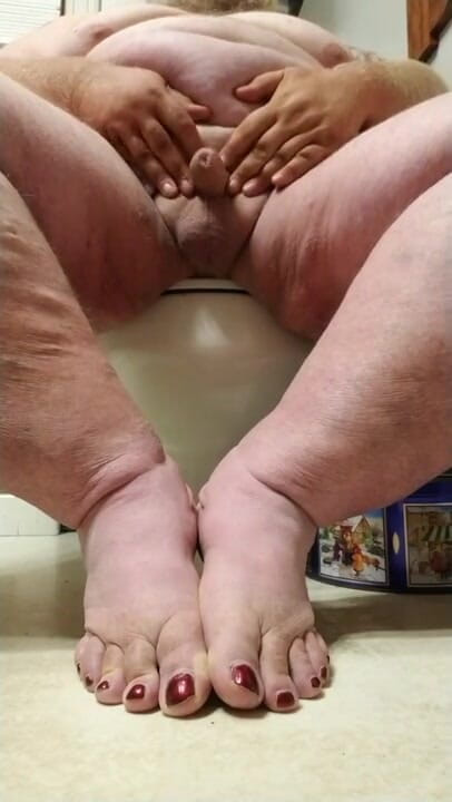 Chubby Bear: Glazed my feet