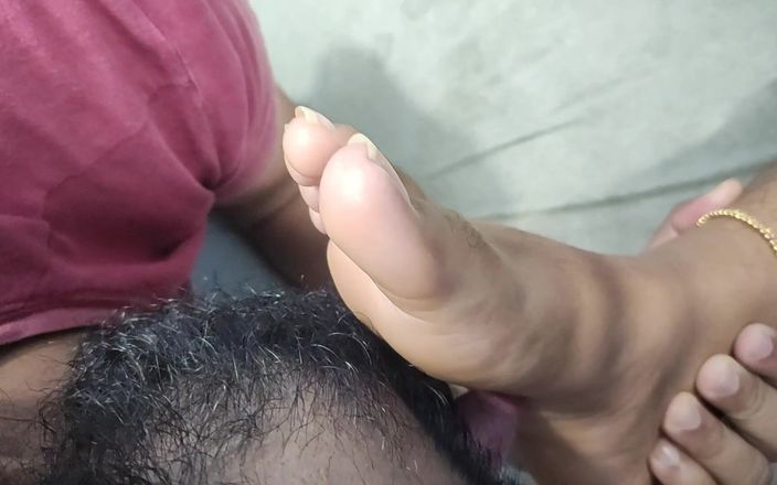 Vaigavarun Feet romance: Романтика для лизання ніг