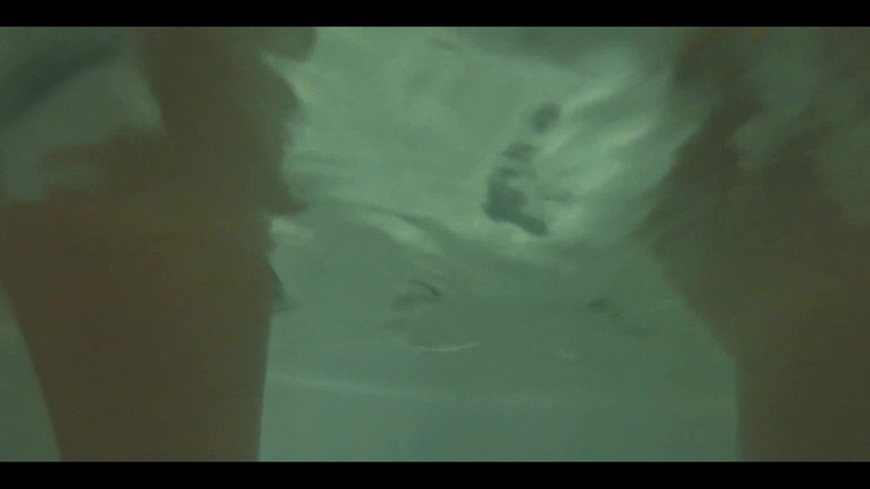 Crazywifeslut: 笑 カメラの防水性をテストしています