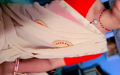 Hot Indian Aunty Blowjob & Handjob Cumshot with Beautiful Lips Close-up: Slow Blowjob on a Thick Meaty Dick Sticky Cum