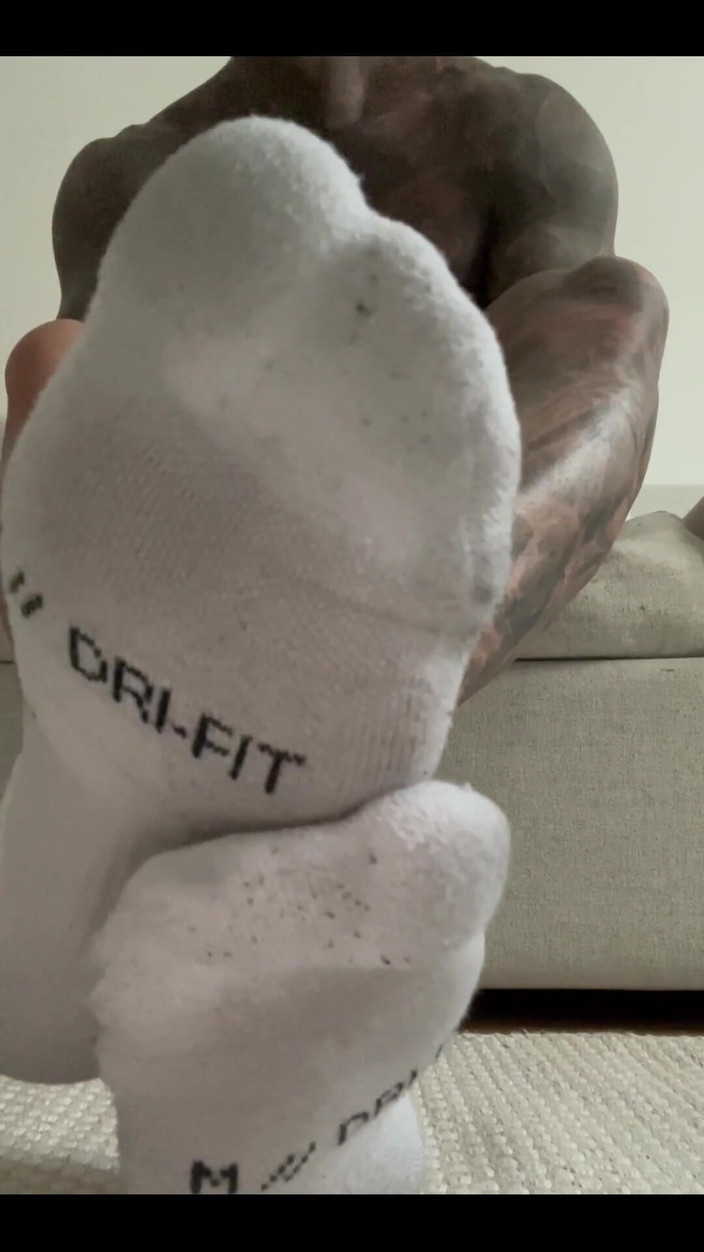 Jasons feet: Zdobądź drugą pracę