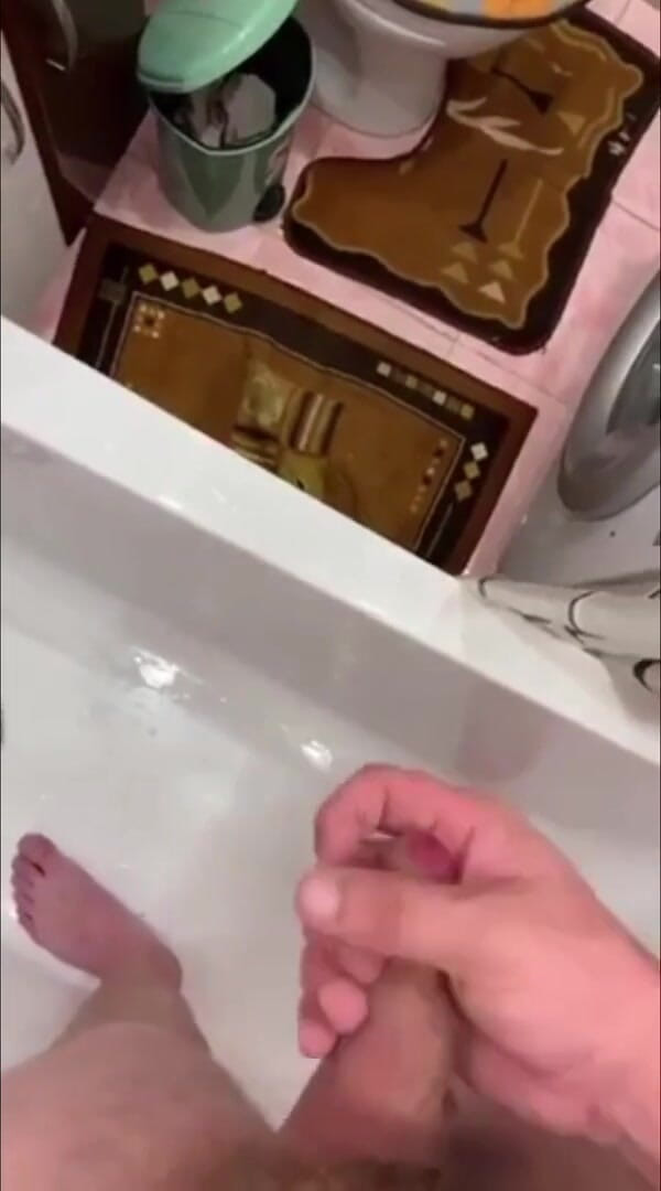 SergeyBear: Ik in de badkamer