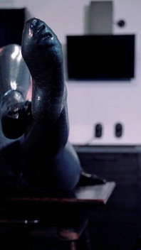 Curvy Sexy MILF with Big Ass in Latex Rubber Catsuit