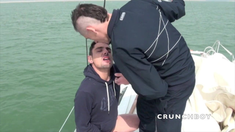 EXHIB BOYS: Increíble exhib en el barco en el mar