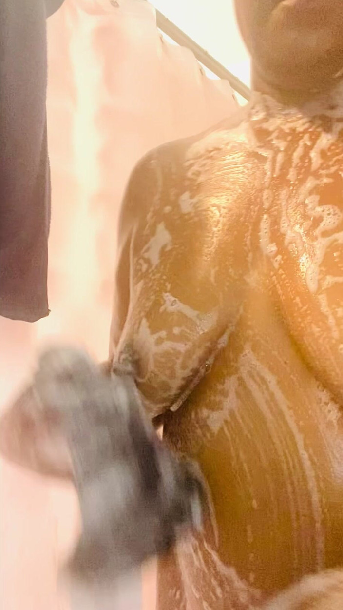 Luscious: Duschen sie mit peachy