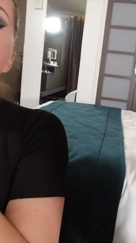 Bir gavat karısını sikip aşağılanmam için bana yalvardı