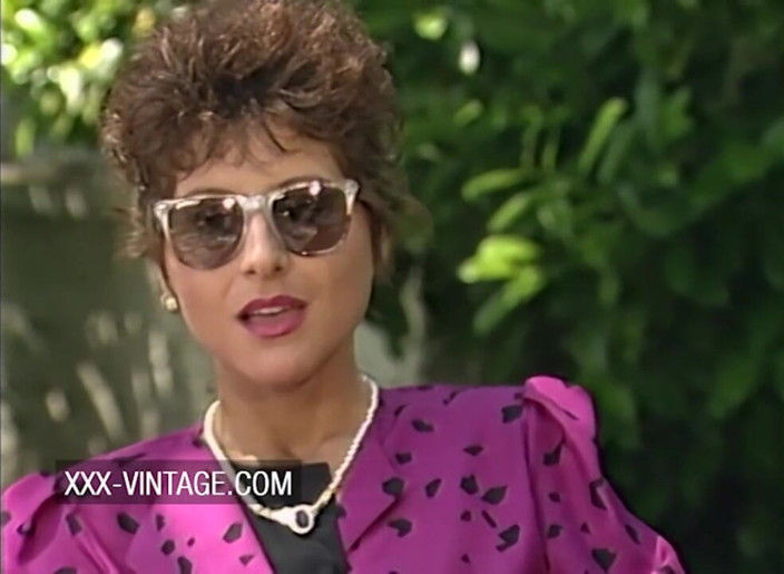 XXX-Vintage: bare stanon aur kaale baal vaali ke saath seksi yaaden